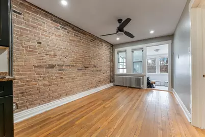 3908 W Montrose Avenue #2R, Chicago, IL 60618 - Photo 4