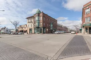 293 E Deerpath Rd, Lake Forest, IL 60045 - Photo 1