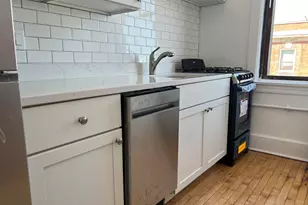 293 E Deerpath Rd, Lake Forest, IL 60045 - Photo 10