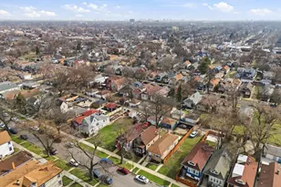 7243 S Wood St, Chicago, IL 60636 - Photo 10