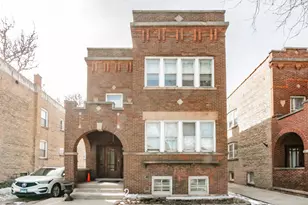 1940 Ridgeland Ave, Berwyn, IL 60402 - Photo 1