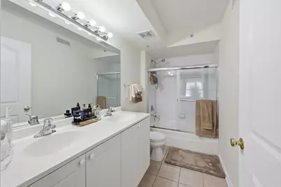 [Address not provided], Elk Grove Village, IL 60007 - Photo 14