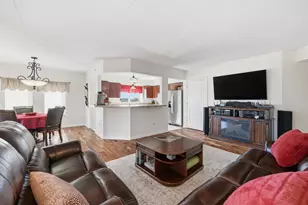 [Address not provided], Elk Grove Village, IL 60007 - Photo 4