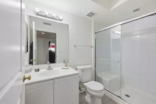 [Address not provided], Elk Grove Village, IL 60007 - Photo 18