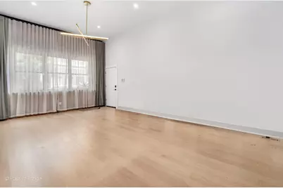 1803 W Huron Street #1, Chicago, IL 60622 - Photo 2