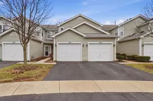 359 Glen Leven Ct, Schaumburg, IL 60194 - Photo 2