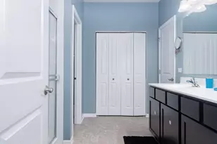 303 Owen Ct, Oswego, IL 60543 - Photo 16