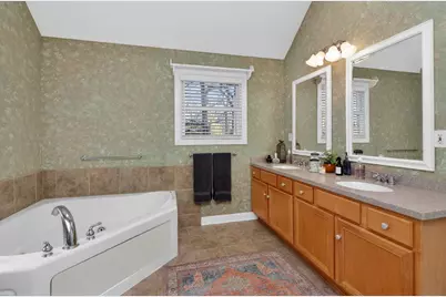 210 Woodward Avenue, Geneva, IL 60134 - Photo 8