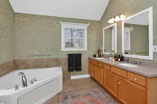 210 Woodward Ave, Geneva, IL 60134 - Photo 8