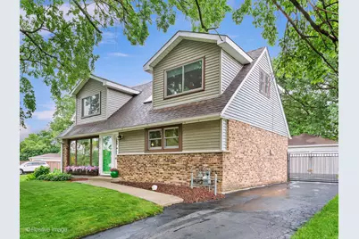 875 S York Street, Elmhurst, IL 60126 - Photo 2