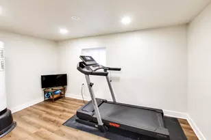 944 N Ridgeland Ave, Oak Park, IL 60302 - Photo 26