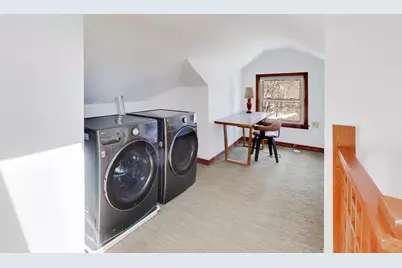 944 N Ridgeland Avenue, Oak Park, IL 60302 - Photo 18