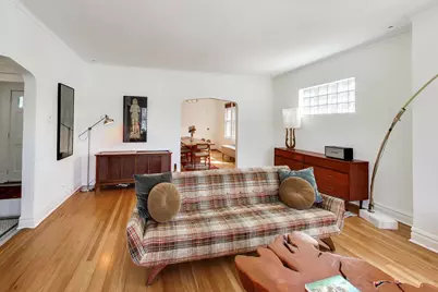 944 N Ridgeland Avenue, Oak Park, IL 60302 - Photo 6