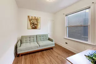 944 N Ridgeland Ave, Oak Park, IL 60302 - Photo 14