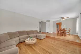 1129 N Cumberland Circle, McHenry, IL 60050 - Photo 6