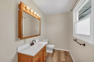 1129 N Cumberland Circle, McHenry, IL 60050 - Photo 22