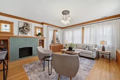 5021 W Berenice Avenue, Chicago, IL 60641 - Photo 4