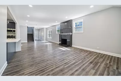 907 Glenwood Avenue, Joliet, IL 60435 - Photo 4