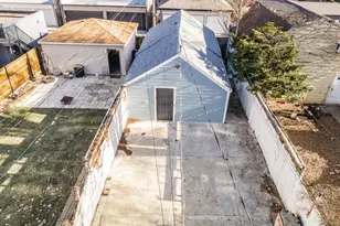 6129 N Ravenswood Ave, Chicago, IL 60660 - Photo 24