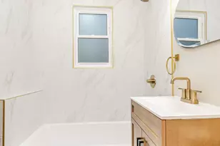 6129 N Ravenswood Ave, Chicago, IL 60660 - Photo 8