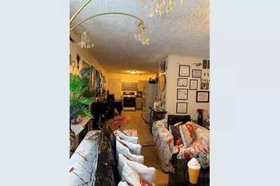 2135 219th Street, Sauk Village, IL 60411 - Photo 2