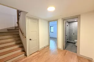 1333 W Estes Ave, Chicago, IL 60626 - Photo 12