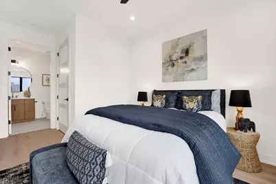 5630 N Broadway Street #2E, Chicago, IL 60660 - Photo 16
