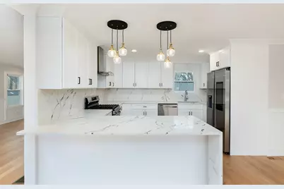 8110 Lockwood Avenue, Burbank, IL 60459 - Photo 10