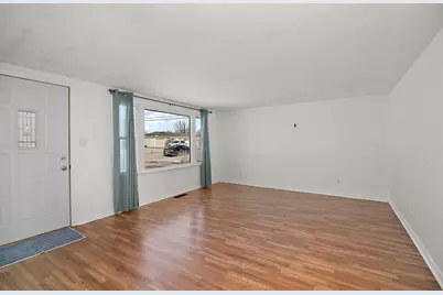 42 Hanson Drive, Bourbonnais, IL 60914 - Photo 2