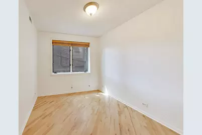 815 N Marshfield Avenue #204, Chicago, IL 60622 - Photo 12