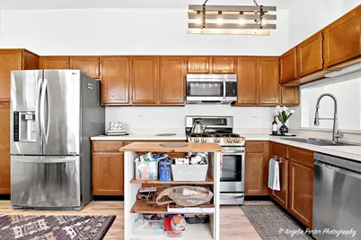 911 Ann Arbor Lane #911, Vernon Hills, IL 60061 - Photo 8