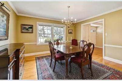 629 Courtland Circle, Western Springs, IL 60558 - Photo 8