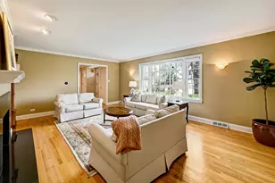 629 Courtland Cir, Western Springs, IL 60558 - Photo 6