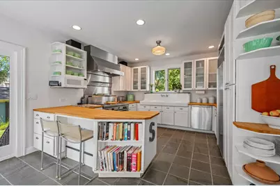 305 N Ridgeland Avenue, Oak Park, IL 60302 - Photo 14