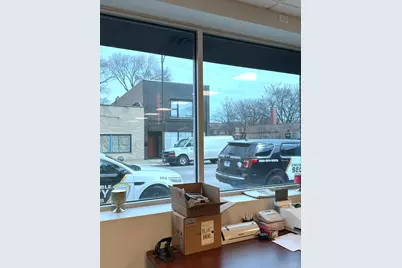 2445 W 71st Street, Chicago, IL 60629 - Photo 4