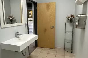 2445 W 71st St, Chicago, IL 60629 - Photo 10