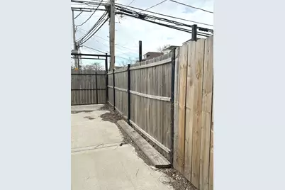 2445 W 71st Street, Chicago, IL 60629 - Photo 36