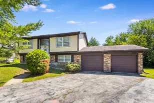 5619 Allemong Dr, Matteson, IL 60443 - Photo 1