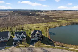 12530 Garlieb Dr, Huntley, IL 60142 - Photo 32