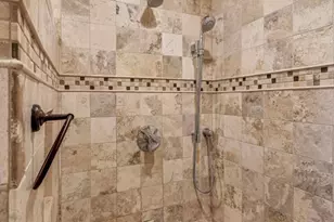 6420 N Navajo Ave, Chicago, IL 60646 - Photo 18