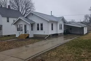 409 E 5th St, Rock Falls, IL 61071 - Photo 2