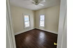 409 E 5th St, Rock Falls, IL 61071 - Photo 6