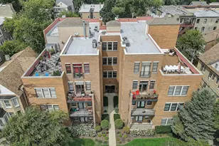 819 Foster St, Evanston, IL 60201 - Photo 14