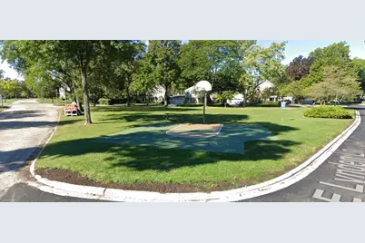 621 E Grove Street, Arlington Heights, IL 60005 - Photo 58