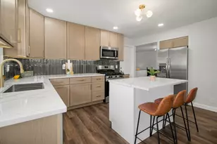 18263 Greenbay Ave, Lansing, IL 60438 - Photo 8