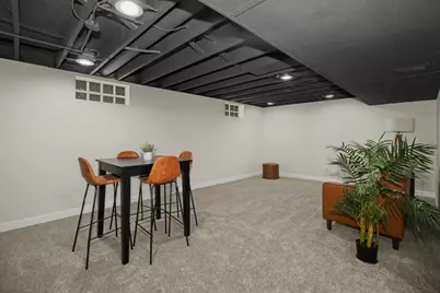 18263 Greenbay Avenue, Lansing, IL 60438 - Photo 18