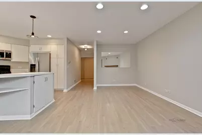 279 Brunswick Drive, Buffalo Grove, IL 60089 - Photo 10