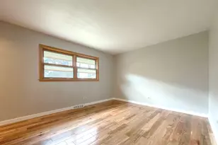 914 S Robert Dr, Mount Prospect, IL 60056 - Photo 26