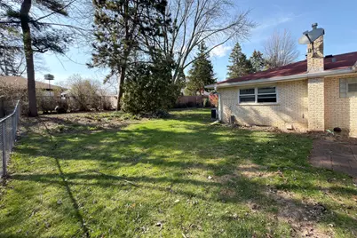 914 S Robert Drive, Mount Prospect, IL 60056 - Photo 4