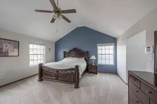 800 Maplewood Dr, Minooka, IL 60447 - Photo 8